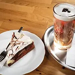 Отель Platzhirsch