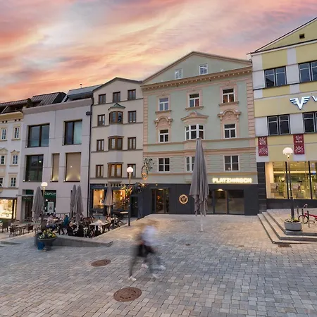 Platzhirsch * Kufstein