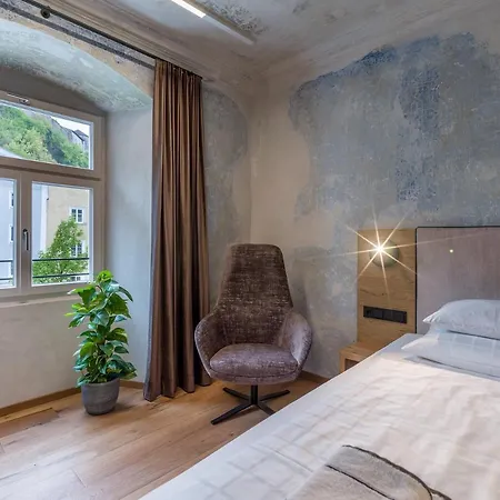 Otel Platzhirsch