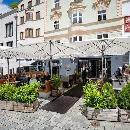Hotel Platzhirsch *