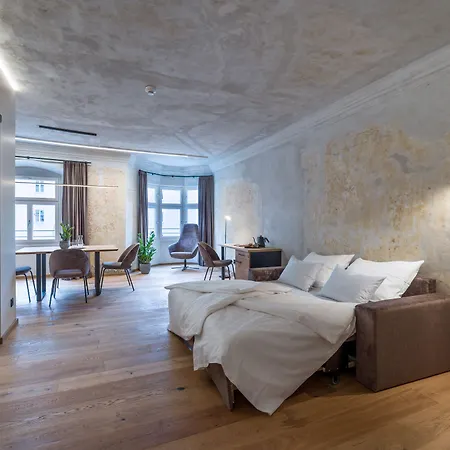 Platzhirsch Otel