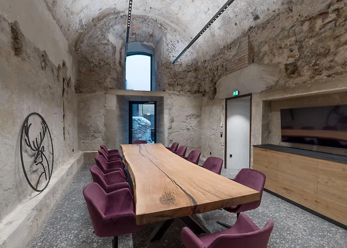 Hotell Platzhirsch *