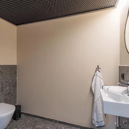 Platzhirsch * Kufstein