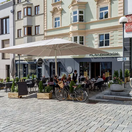 Platzhirsch Kufstein